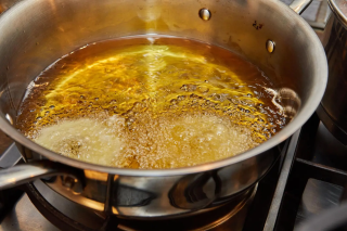 Apa Itu Lemak Oksidatif dan Bagaimana Ia Terbentuk di Dapur Kita